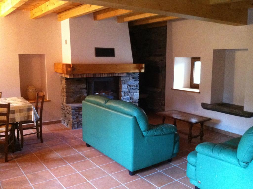 Maison De Caractere En Pierre Cal Batlle 圣皮耶尔代勒福尔卡 外观 照片